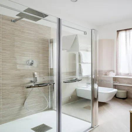 Versace's House - Abbadia Four And