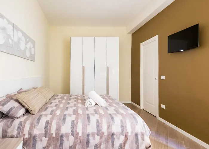 Versace's House - Abbadia Four And *