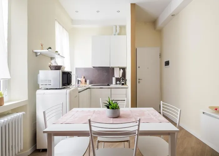 Versace's House - Abbadia Four And * Bologna