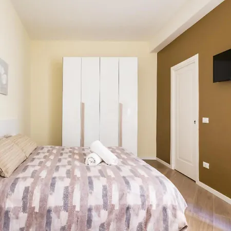 Versace's House - Abbadia Four And *